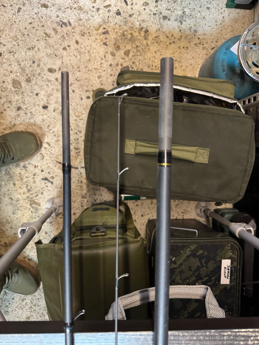 Plavacka- feeder- kapraky - 11