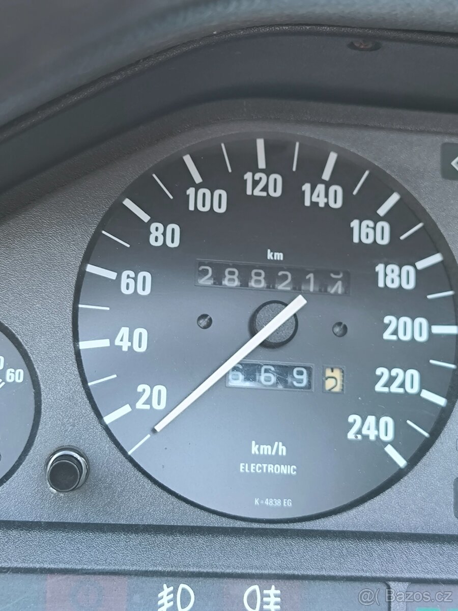 Bmw e30 cabrio - 11