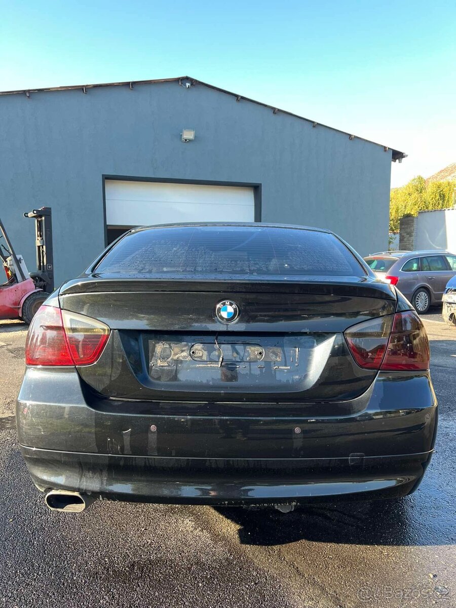 Komplet na náhradní díly-BMW E90 320D 120kW - 11