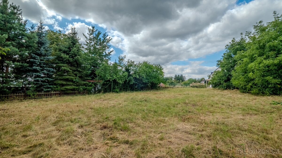 Prodej stavebního pozemku 1148 m² Týnec nad Labem - 11