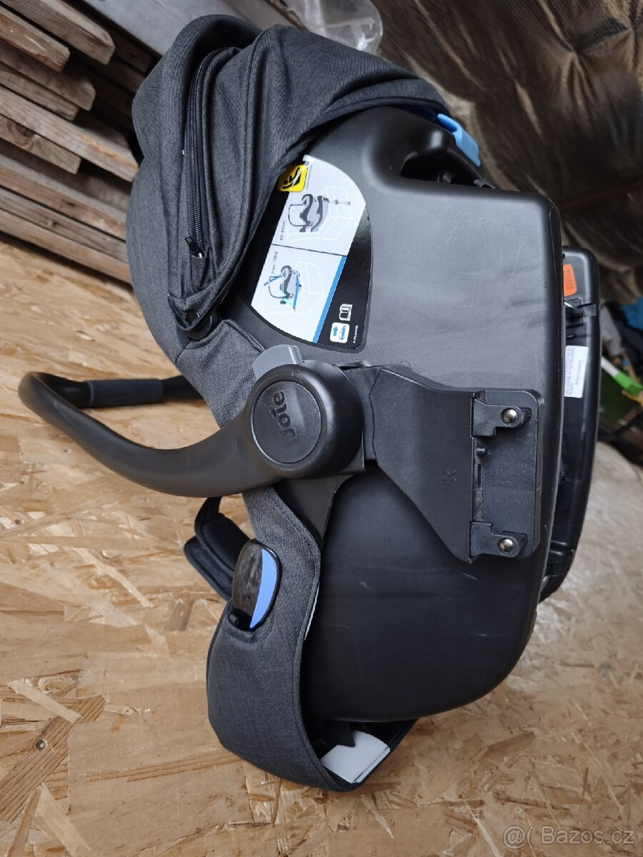 Autosedačka vajíčko Joie - 11