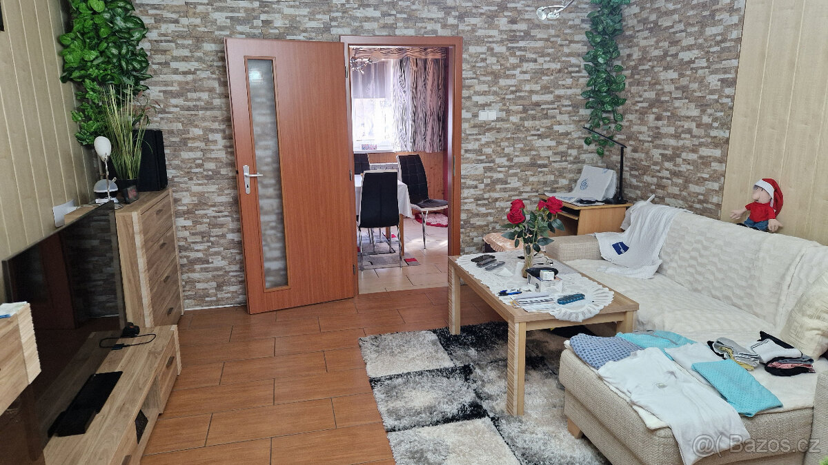 Prodám rodinný dům v Rychvaldě - 11