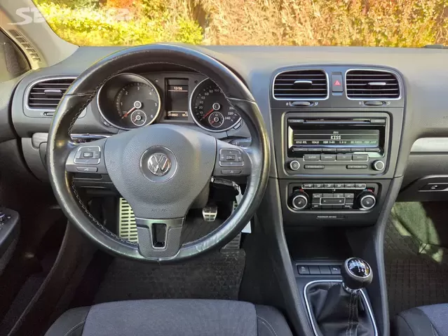VW Golf VI. 2.0TDI 103kW, tažné, webasto, serviska - 11