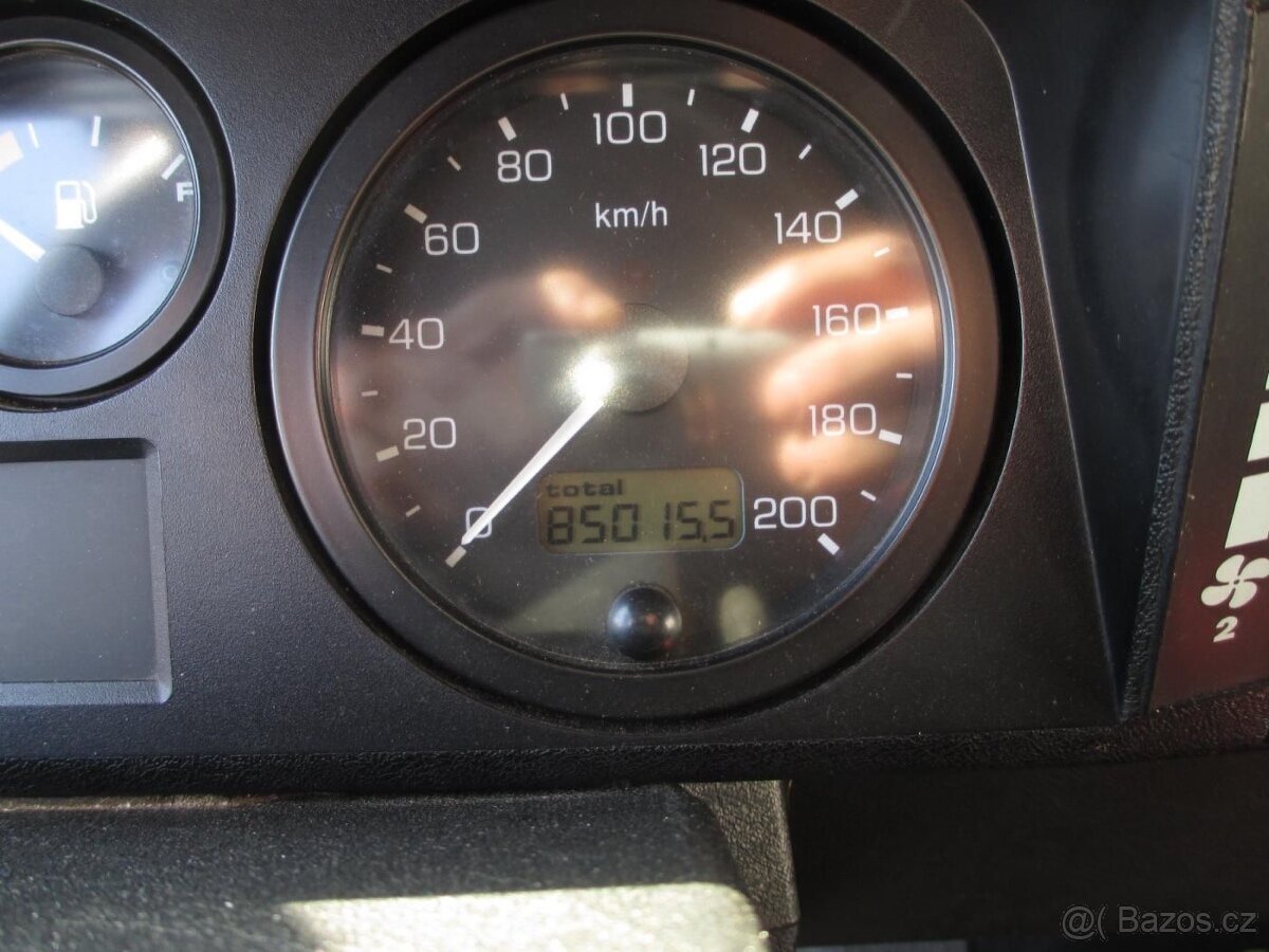 LAND ROVER DEFENDER, TD 5 vojenský speciál - 11