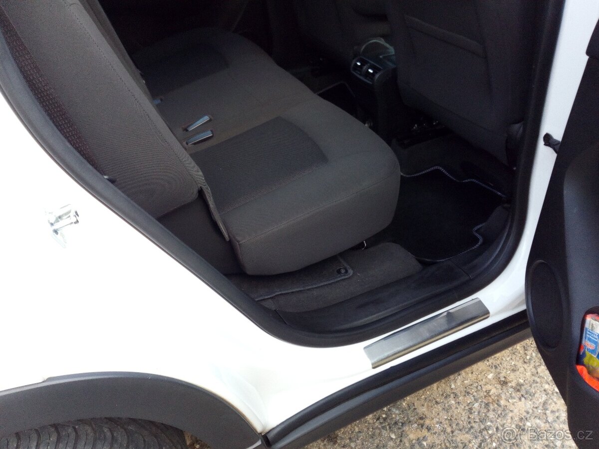 Chevrolet Orlando - 11