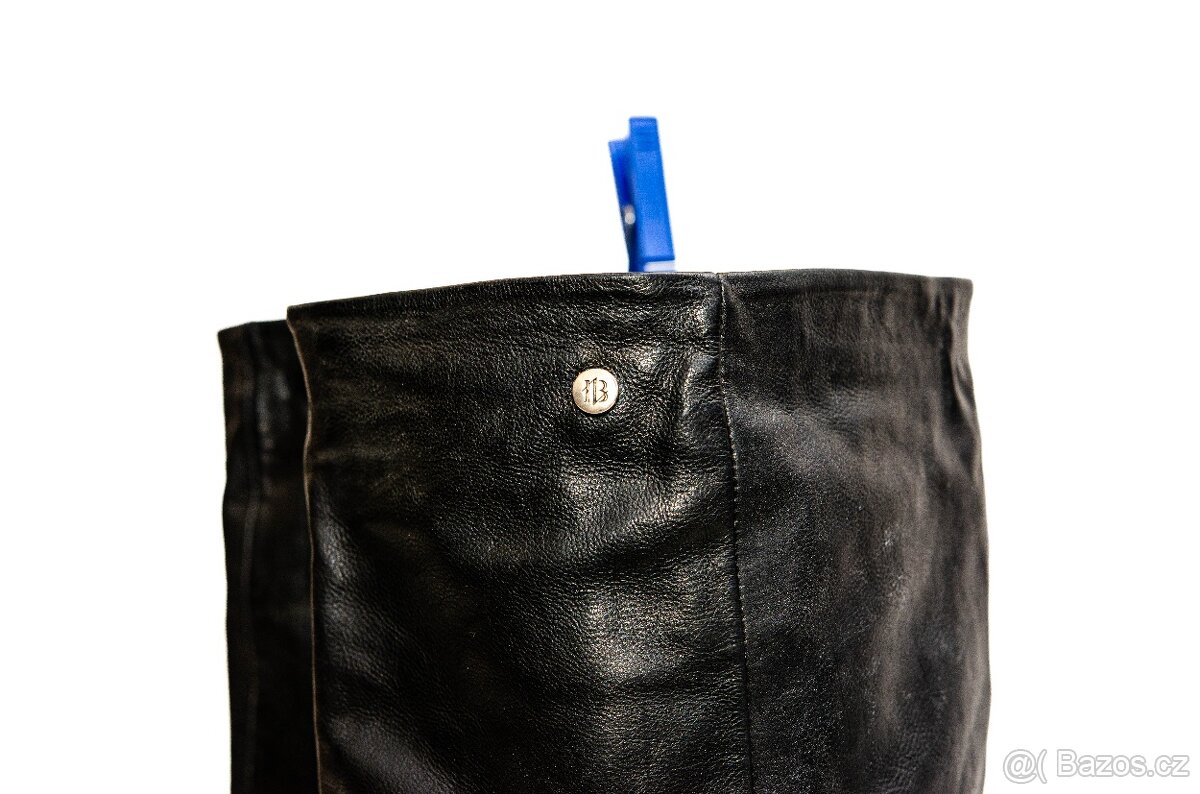 Velmi vysoké kožené kozačky Badura nad kolena vel. EU 38 - 11