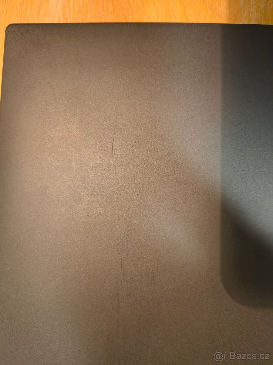 Lenovo ThinkPad P16s Gen 1 - 11