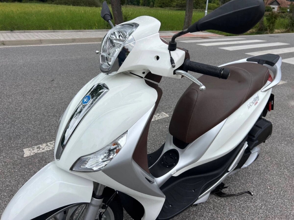 Prodám PIAGGIO MEDLEY 125 ABS - 11
