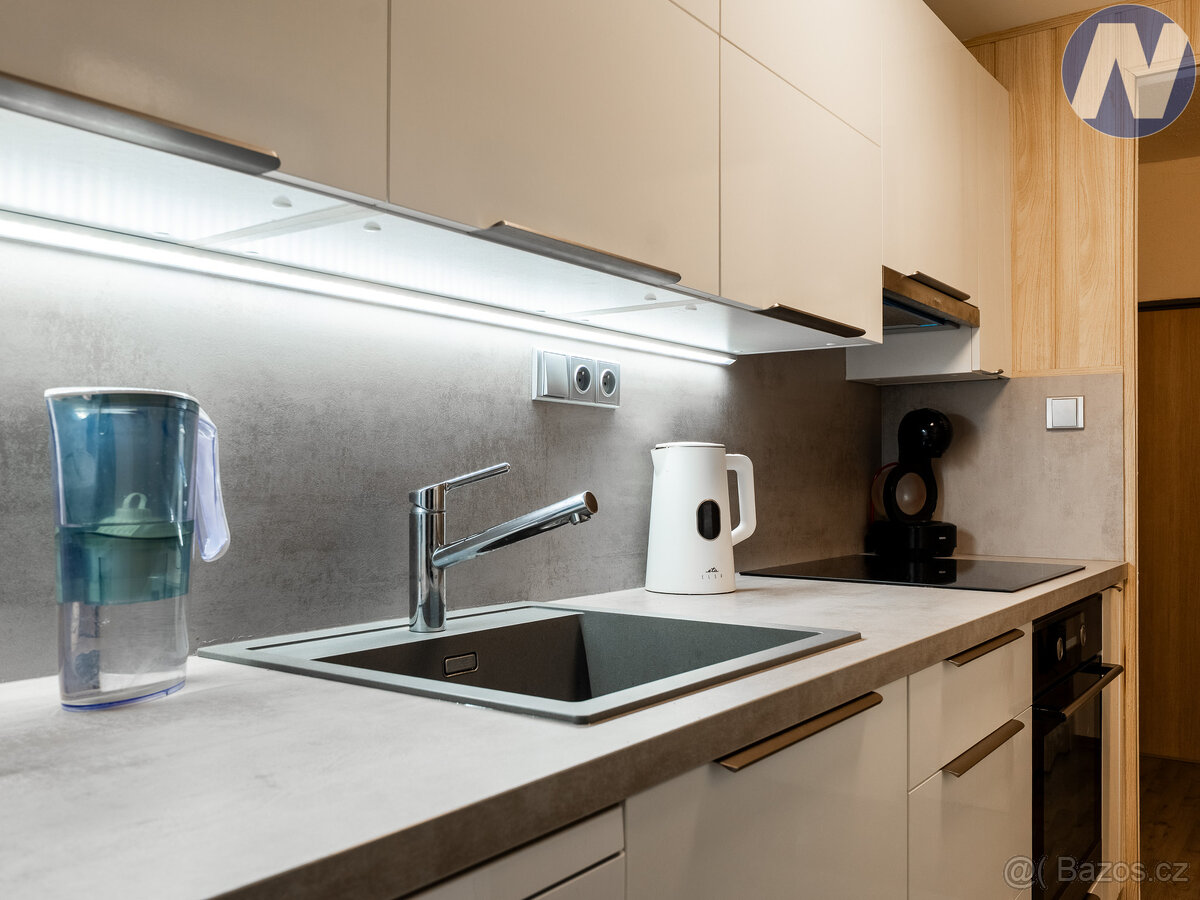 Byt 3+1 s balkonem, Prachatice - 11