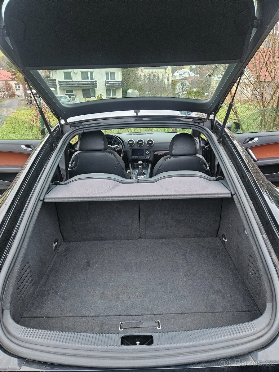 Audi TT 2.0 TFSI 147kW EXCLUSIVE - 11