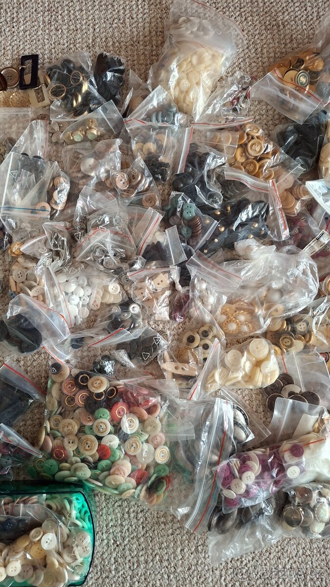 Krejčovské potřeby pro švadlenky - 11