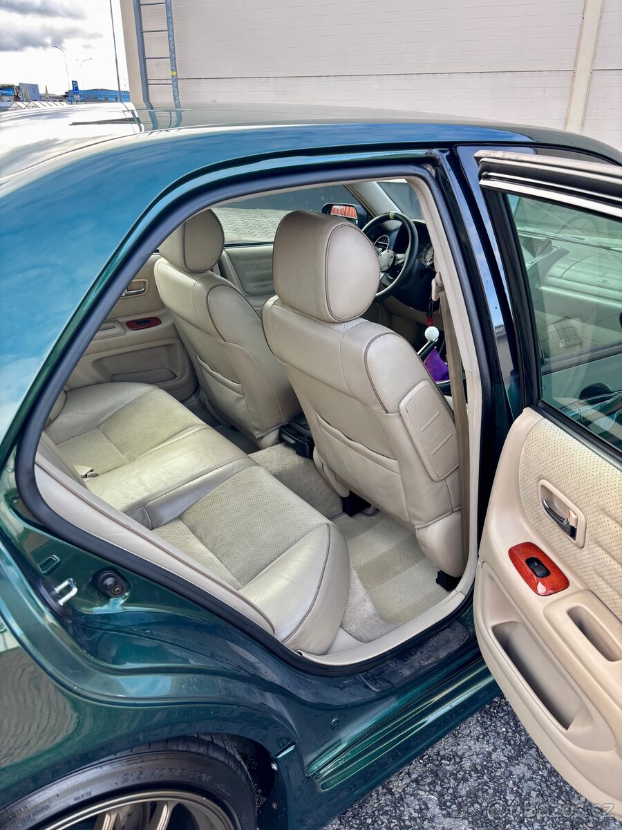 2002 Lexus IS200 Manual Torsen - 11