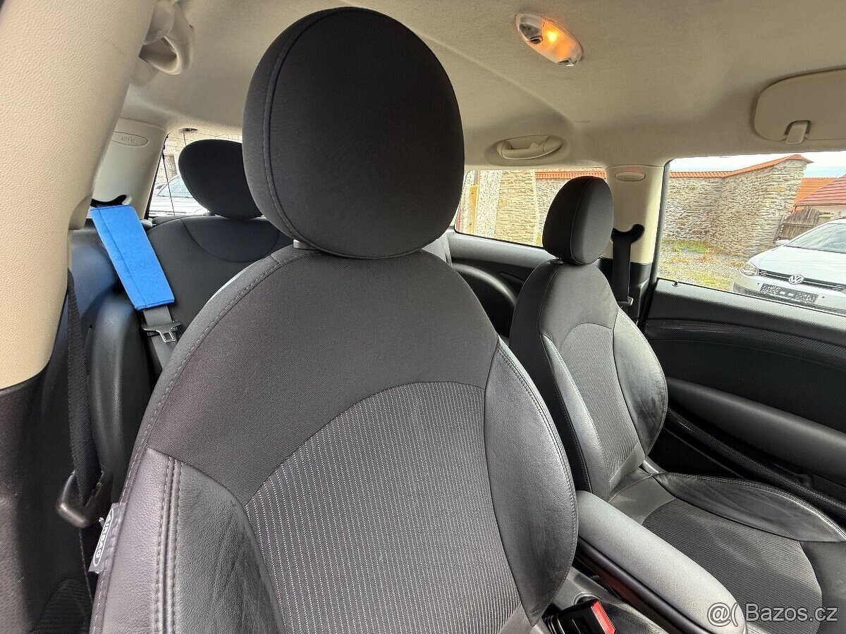 Mini Cooper S 1.6Turbo 135kw automat/Nové ČR/servisovane/ - 11