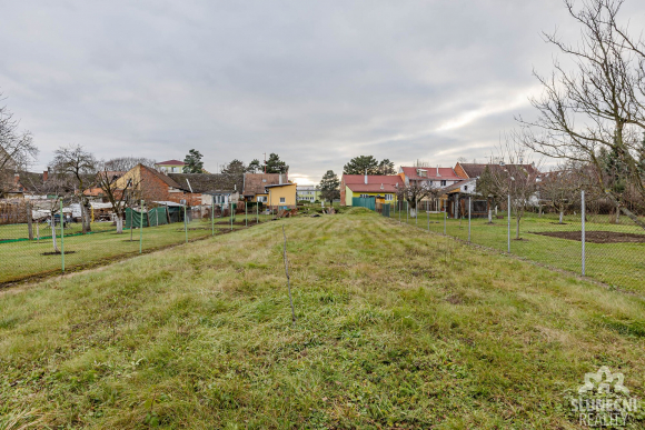 Prodej stavebního pozemku, 986 m², Staré Město - 11