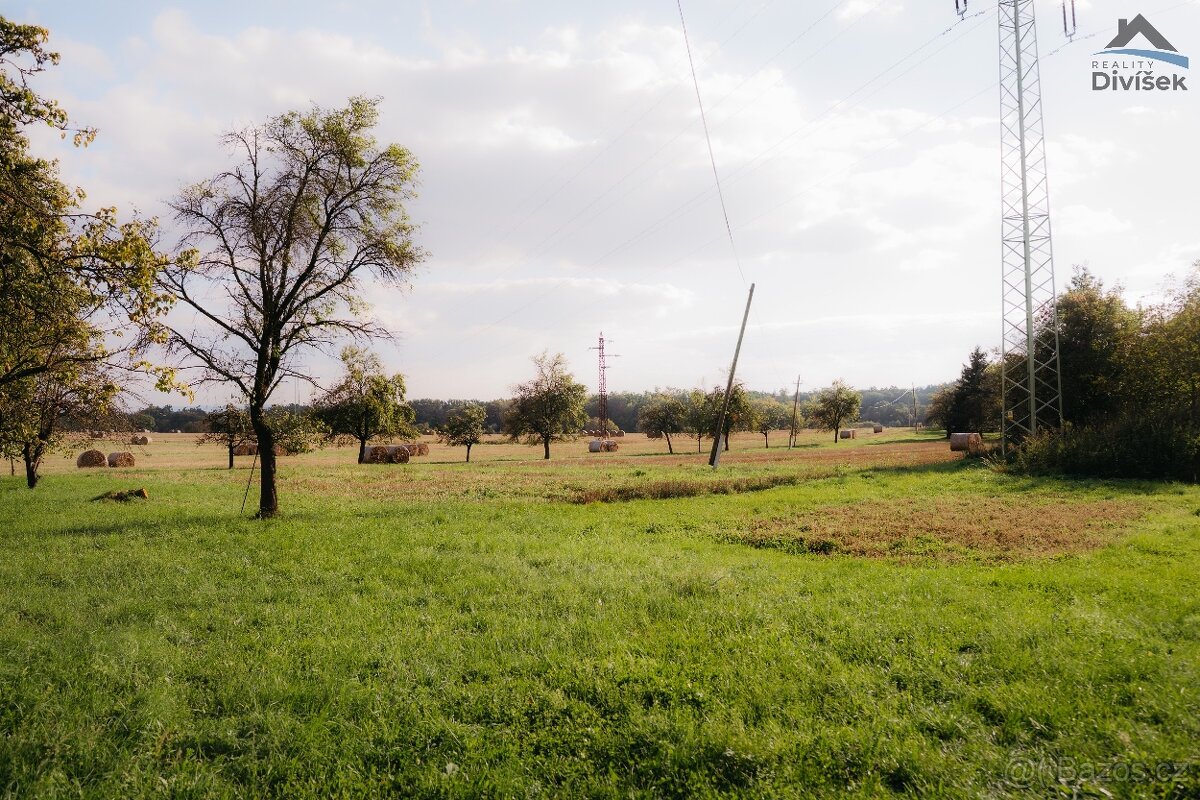 Prodej rodinného domu na polosamotě - 11