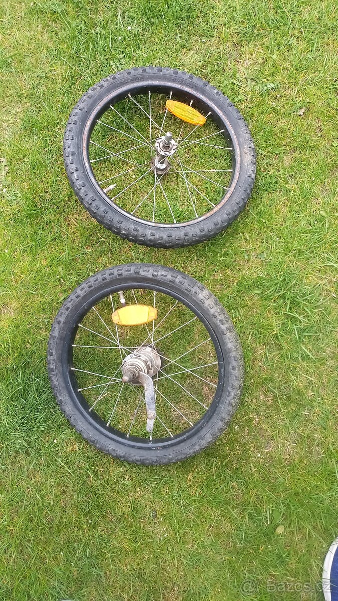 Retro kočárek pro panenky + další kolečka, kola (různá) - 11