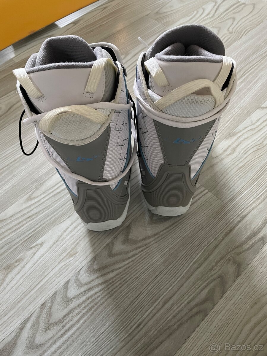 Snowboard 132 cm + boty 36-37 - 11