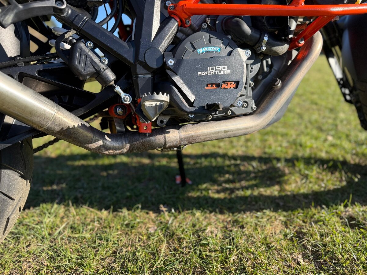 KTM Adventure 1090 R - 11