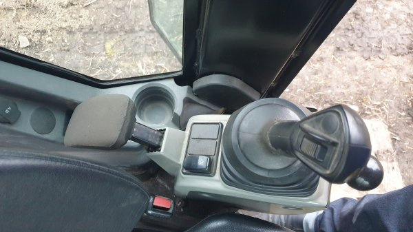 5t CAT 305 minibagr VRTÁK 3lopaty svahovka rypadlo pásové - 11