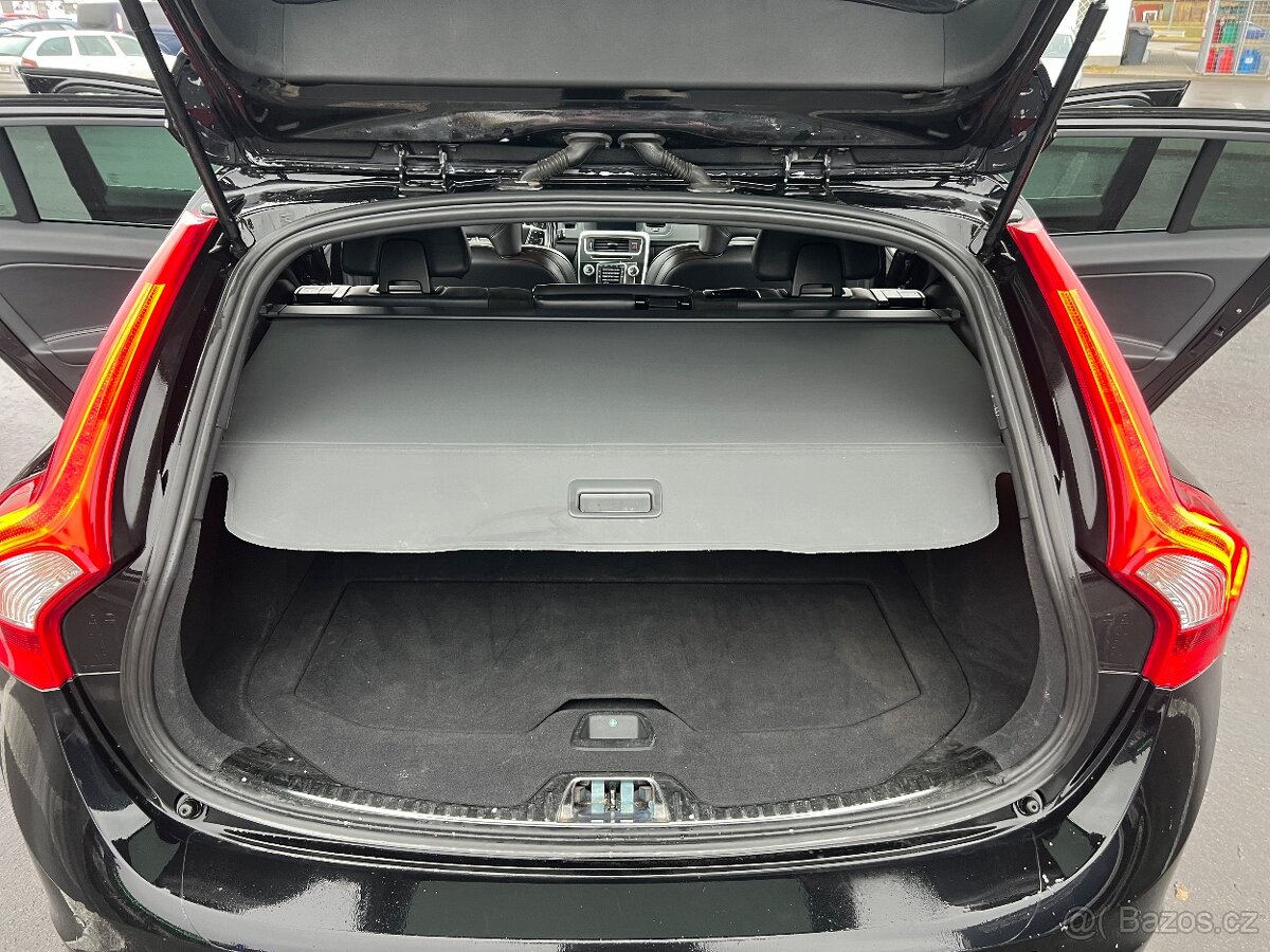 Volvo V60 R-design - 11