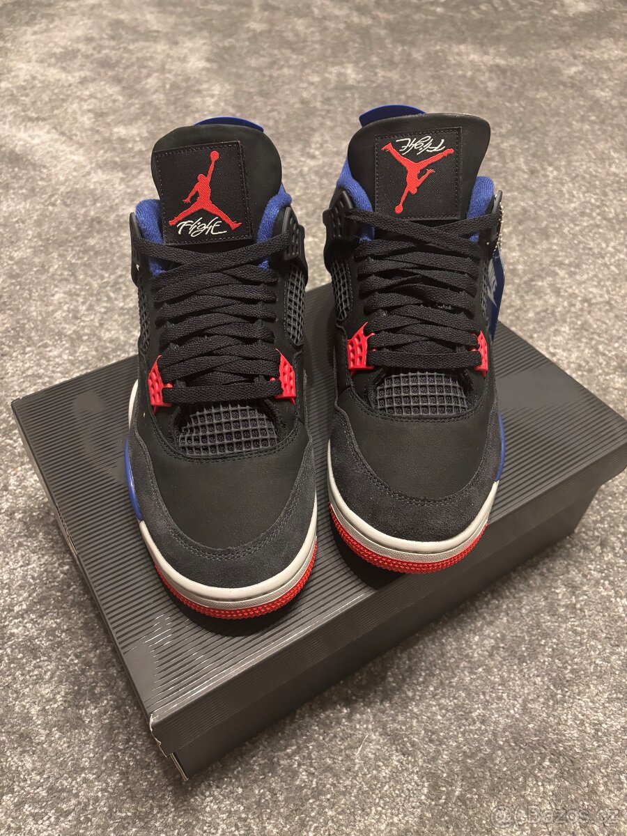 Air Jordan 4 - 11