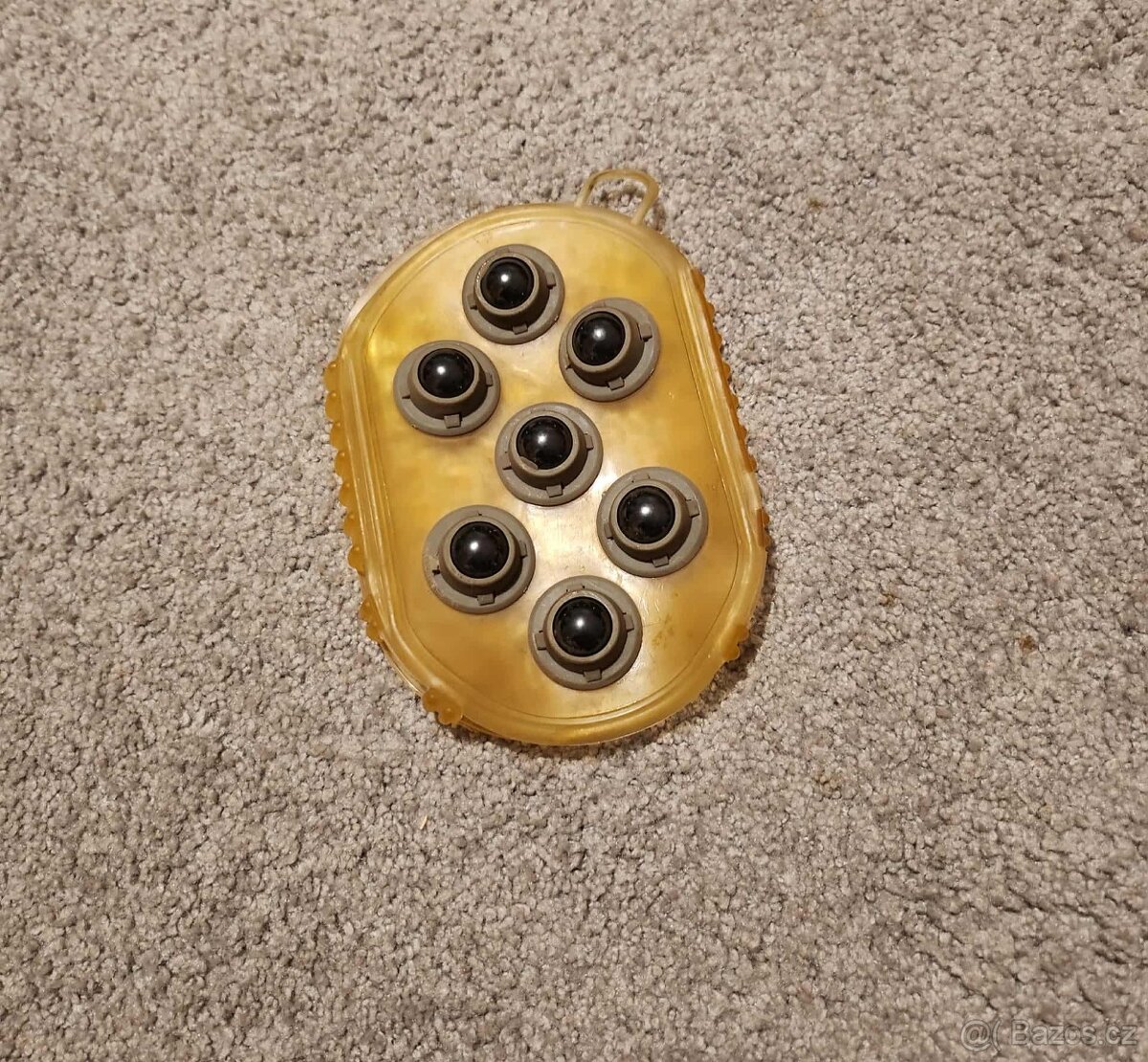 Prodám více věcí - 11