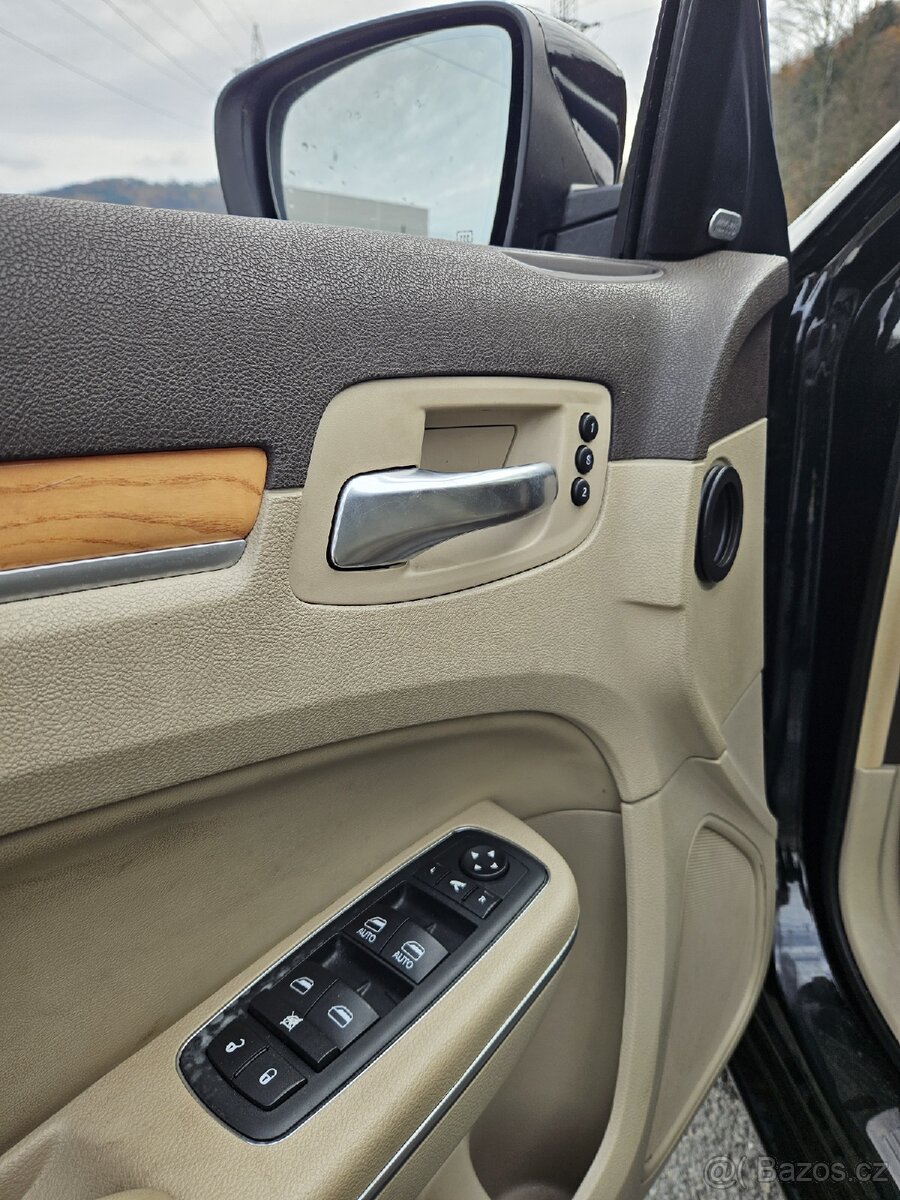 Lancia Thema 3.0 104 000km - 11