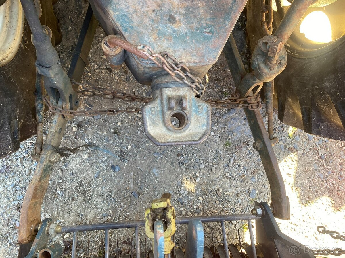 Traktor ZETOR 7045 - 11