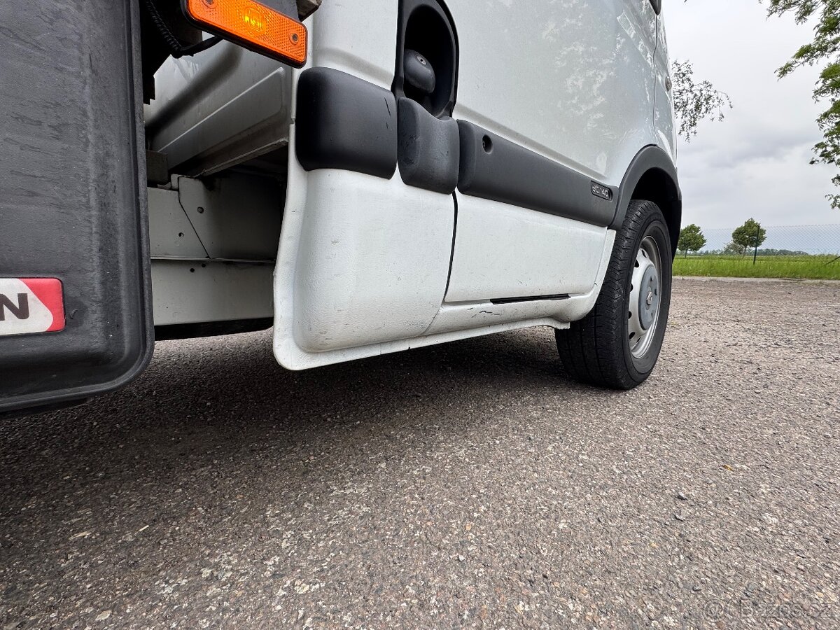 Odtahovka Renault Master 3.0 - 11