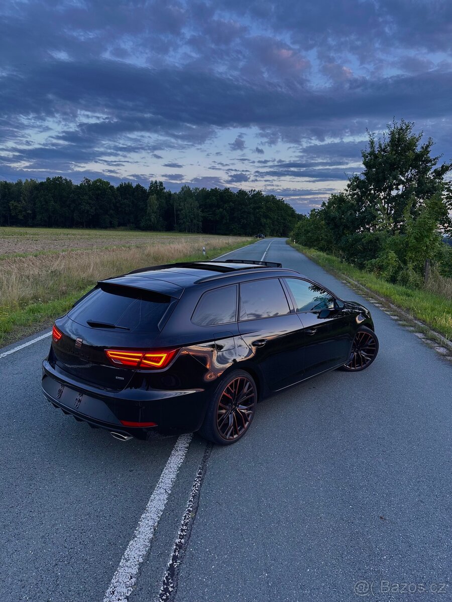 Seat Leon Cupra 221kw Performance Packet - 11