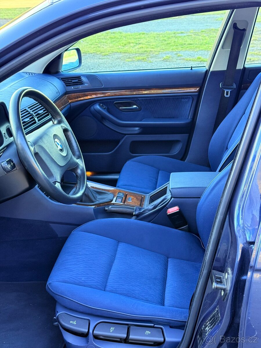 BMW E39 - 11