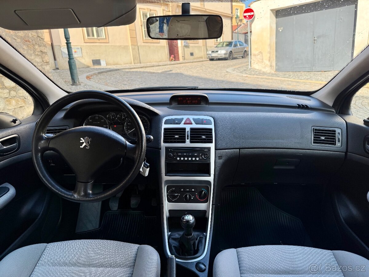 Peugeot 307 1.6HDi 66kw Klima 2.Maj Servis nová STK - 11