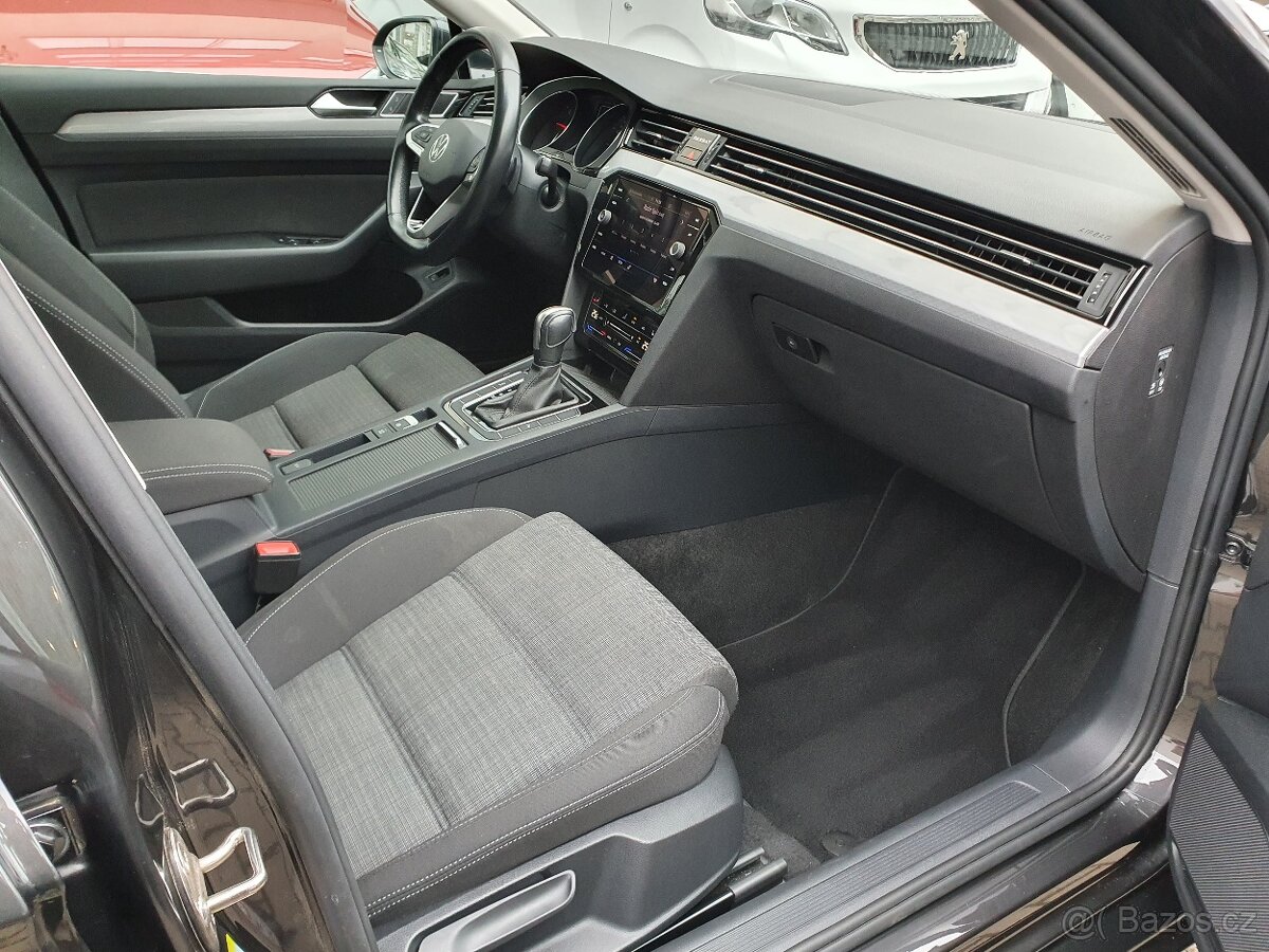 VW Passat B8 Variant 2.0 TDI 110kW DSG - záruka Autodraft - 11