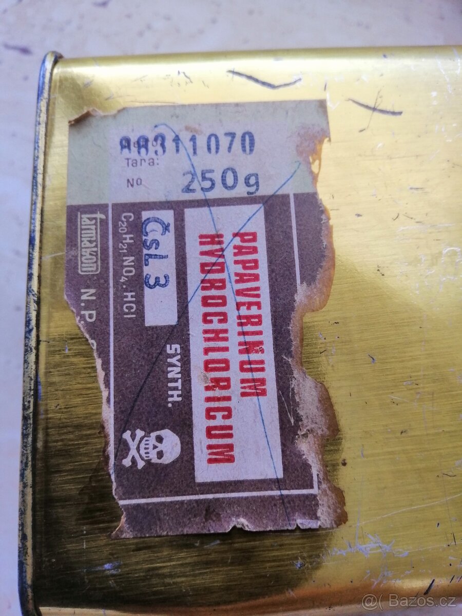 Staré plechové krabičky - 11