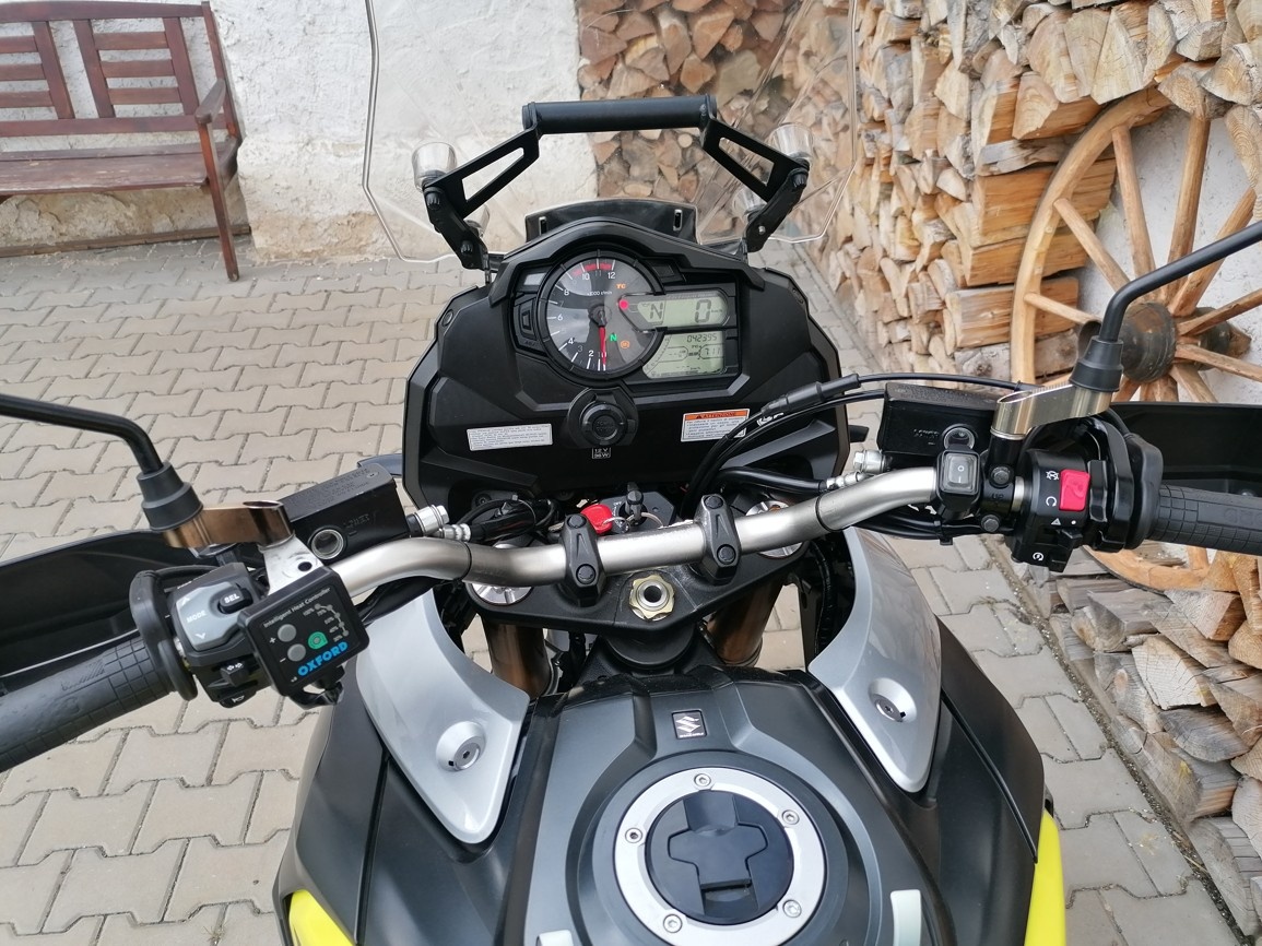 SUZUKI DL 1000 V-Strom XT ABS - 11