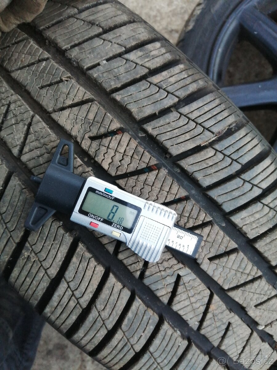 Alu r17 s 225/45 zimní 5x114 - 11