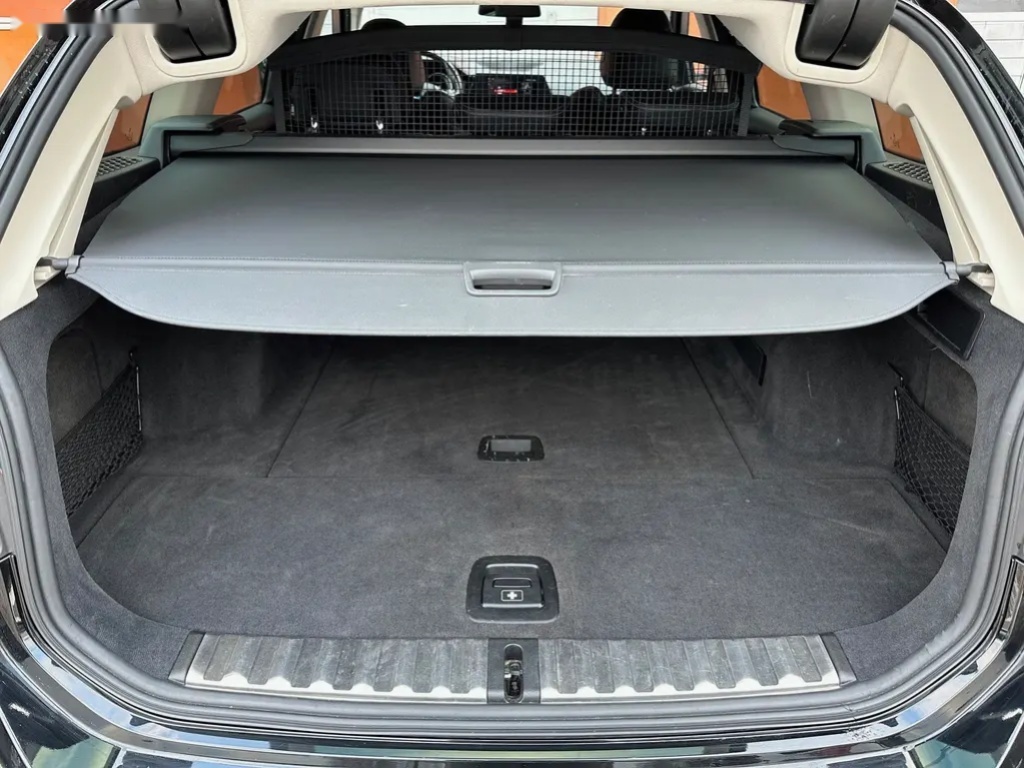 BMW Řada 3, 320D 140KW SPORT,HUD,LED - 11