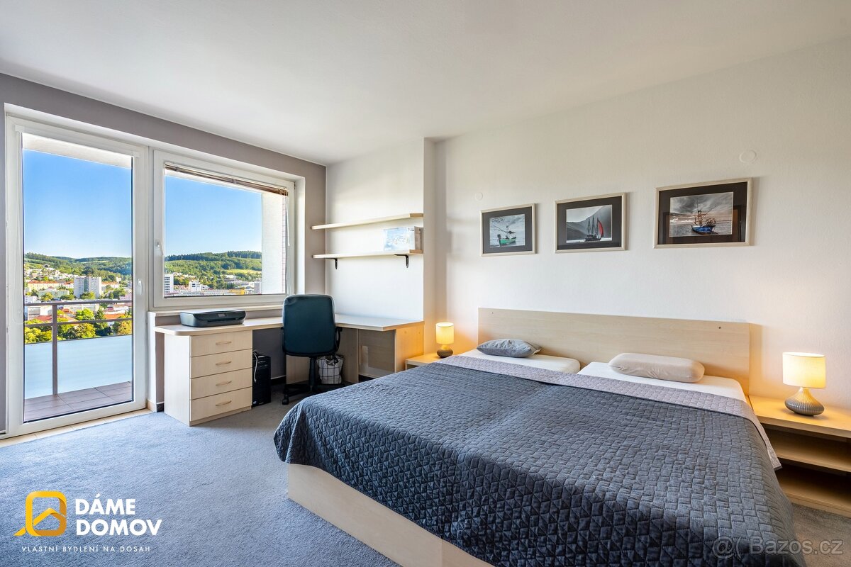 Prodej prostorného rodinného domu 6+kk, 315 m² - Nad Vývozem - 11