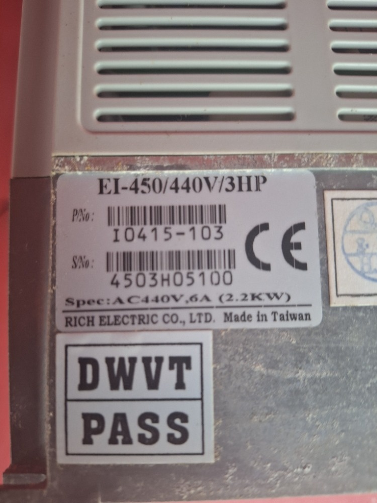 Frekvenční měnič - 11