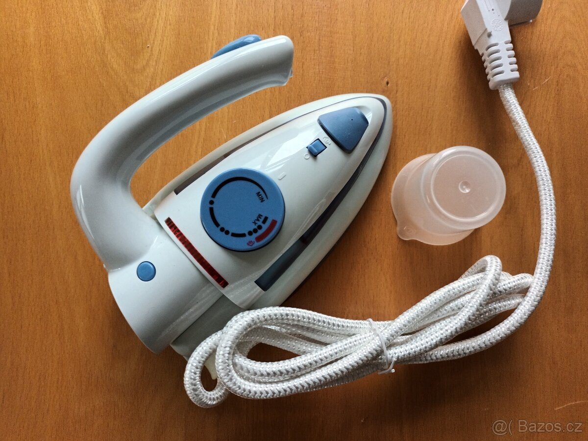 Nepoužitá německá cestovní žehlička Severin BA 3233 Shorty - 11