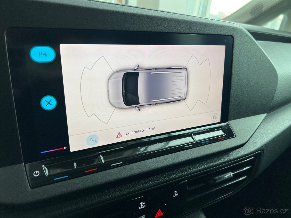 VW Caddy Comfortline 2,0TDI 75kW NAVIGACE - 11