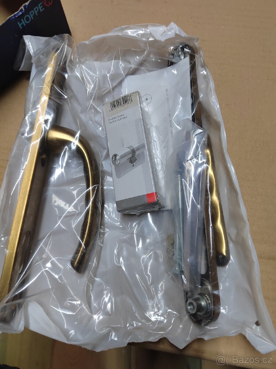 Vchodové dveře nové - 11