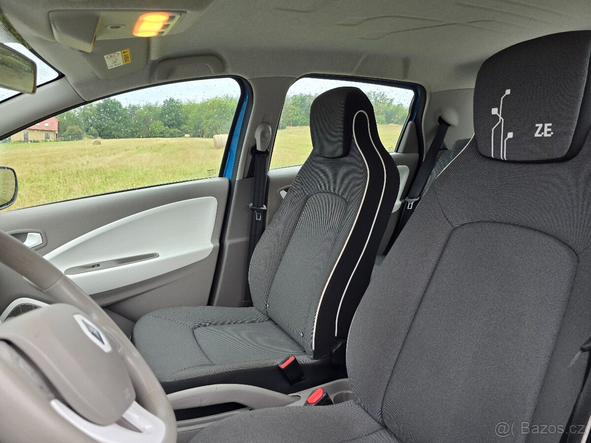 Zoe ZE40 41kWh R90 Life - 11