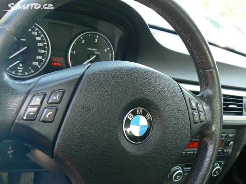 BMW 3 2.0 318d-2008-sedan - 11