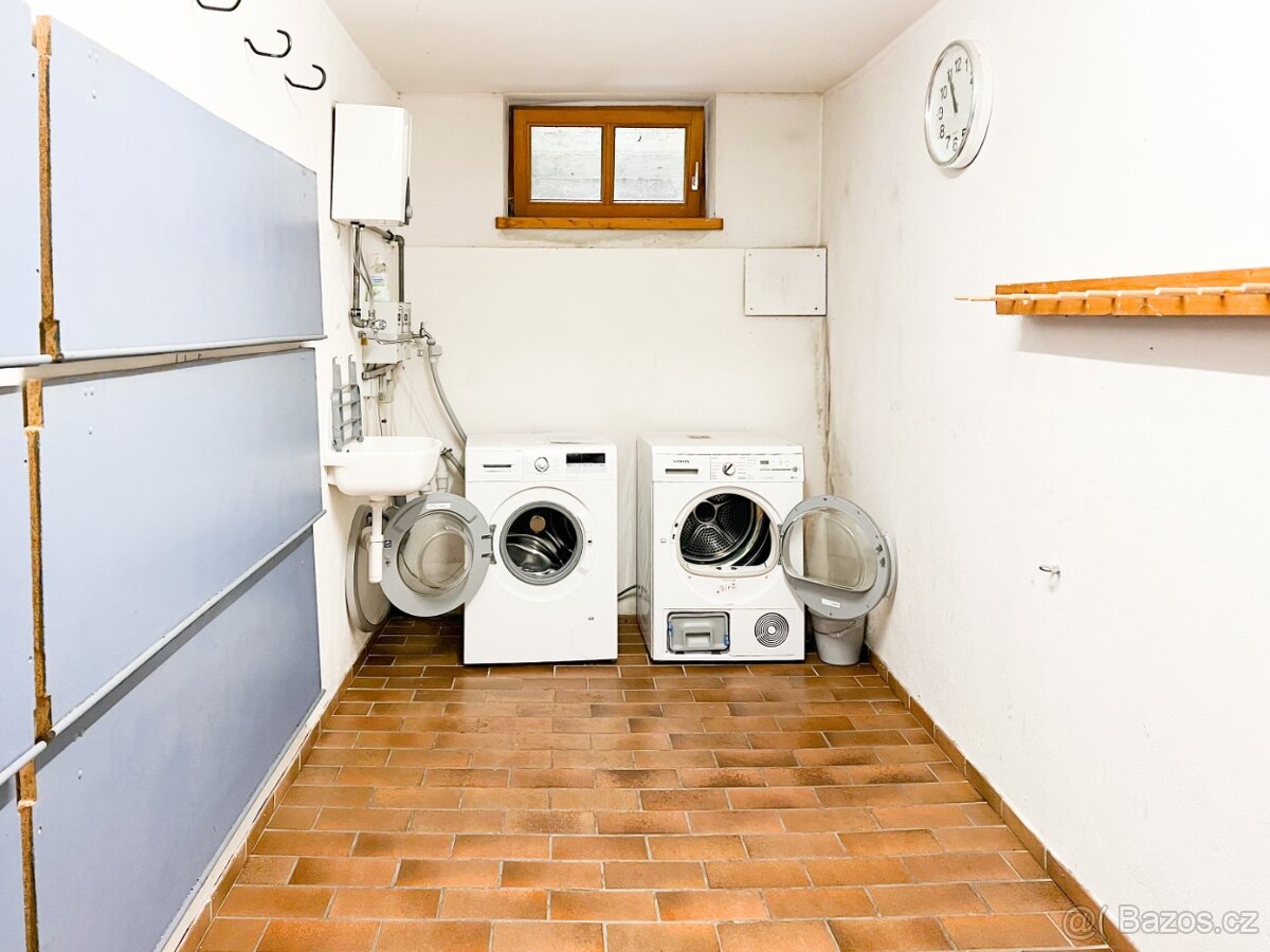 Prodej bytu 2+kk s garážovým stáním - 11