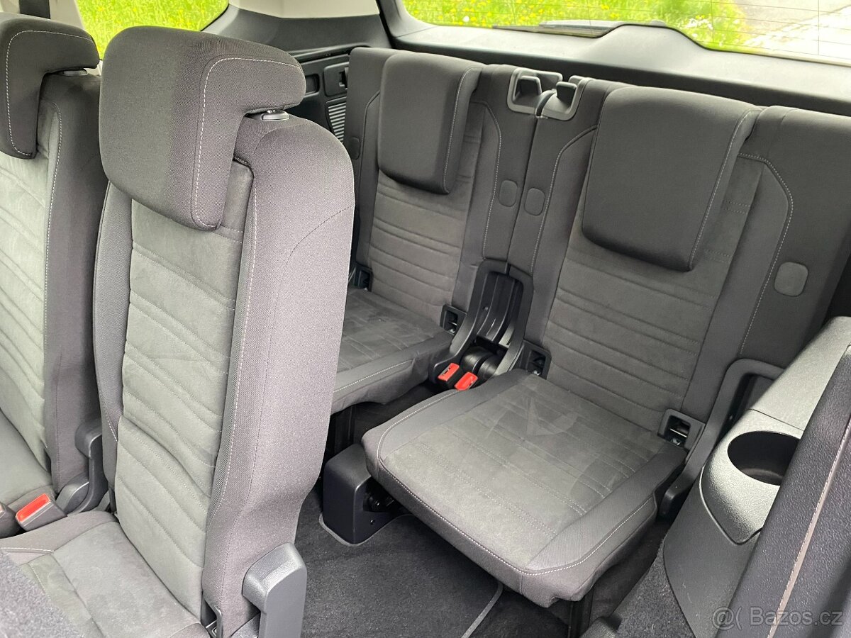VW Touran 2.0TDi r.v.2019 7.míst dsg 110kw tažné - 11