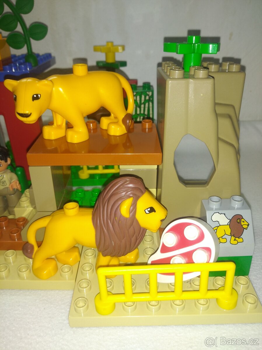 Lego duplo 4968 Přátelská Zoo - 11