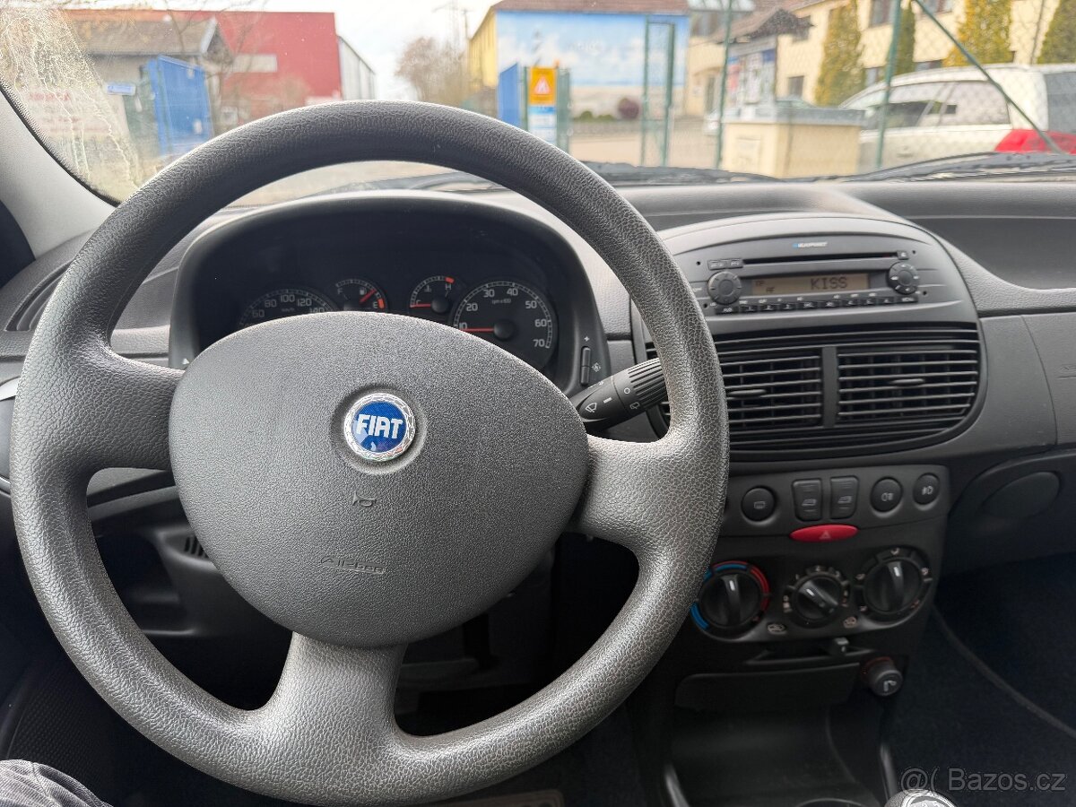 Fiat Punto 1.2 2008 82 000km - 11