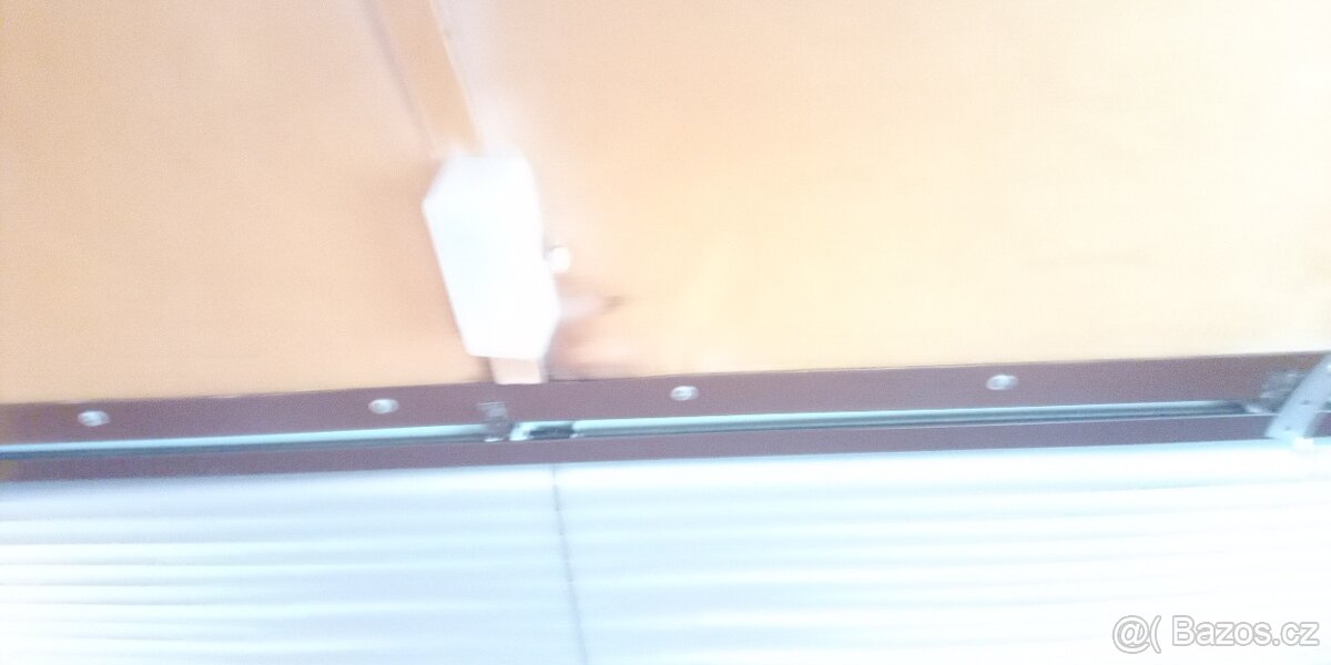 Karavan, obytný přívěs Qek Aero - 11