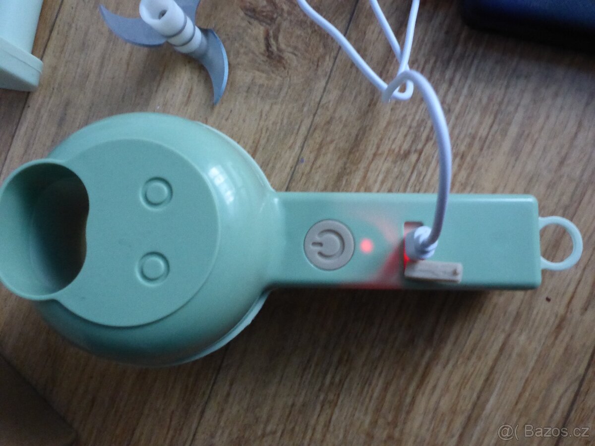 CONCEPT LO-7025 odšťavňovač - 11